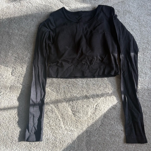 Lululemon Ebb to Street Long Sleeve Shirt
Rib Map Black / Graphite Grey - Picture 4 of 5